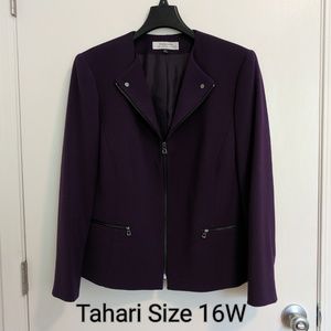 *Sold* Tahari Blazer 16W